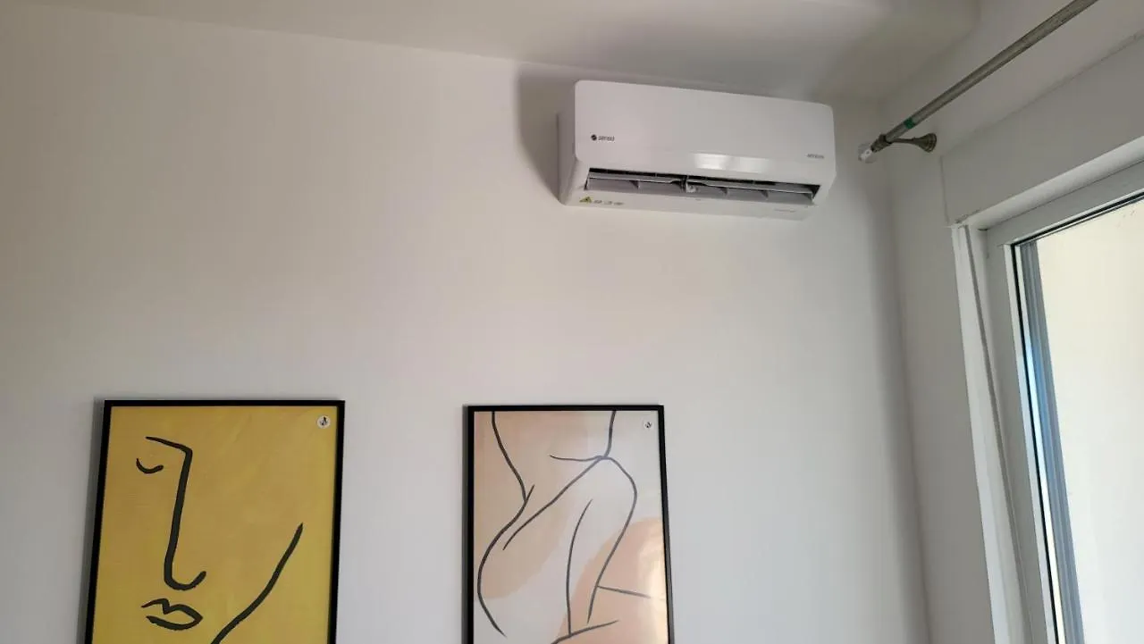 Elegant Apartment Kompleksi Magnet تيرانا