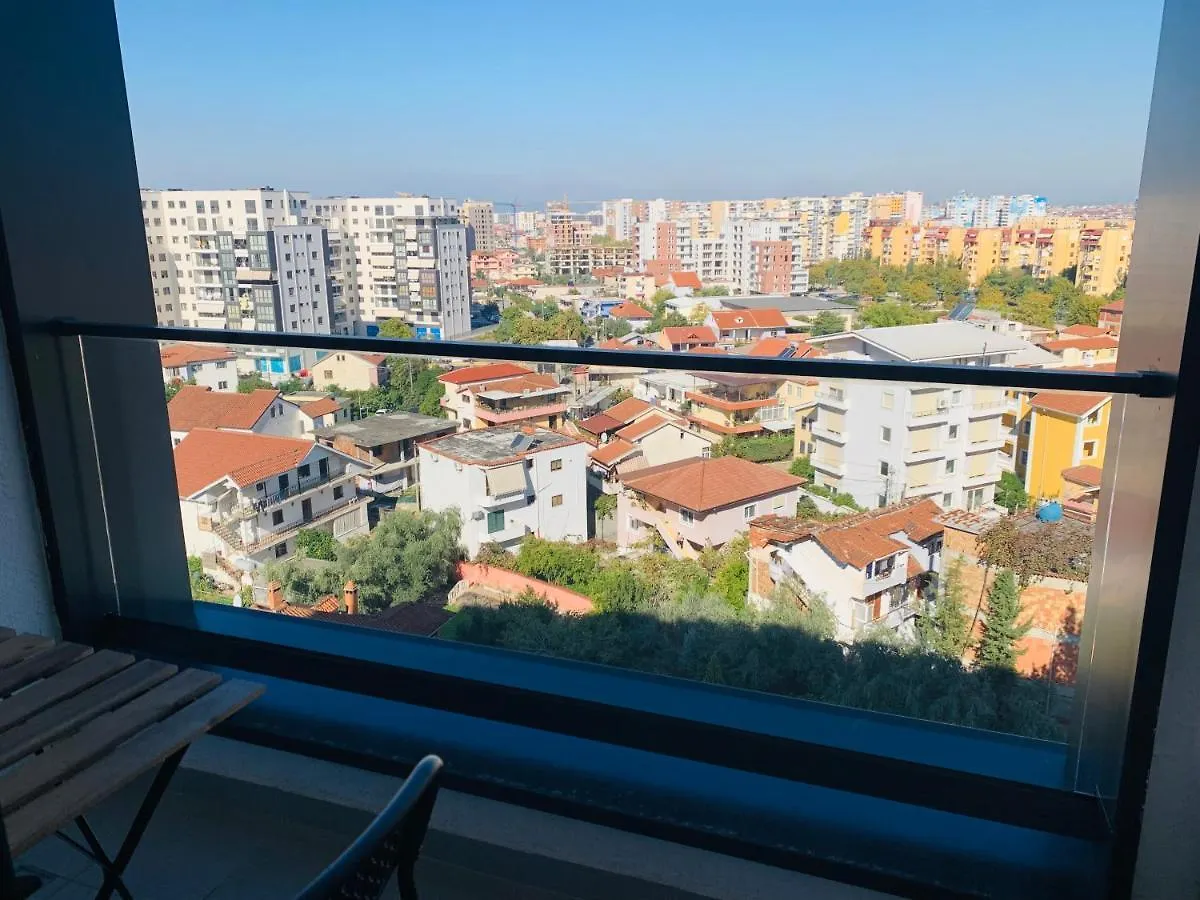 Elegant Apartment Kompleksi Magnet تيرانا